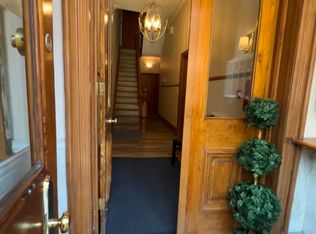 152 N 21st St APT 3R, Philadelphia, PA 19103