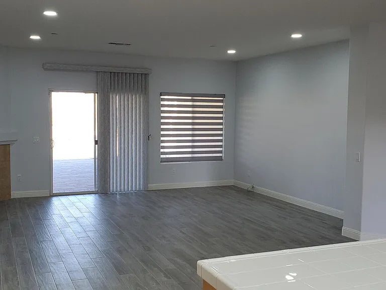 716 Summit Dr — Photo 8