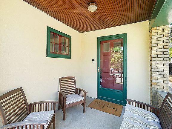 5th image of 5375 Marmion Ln