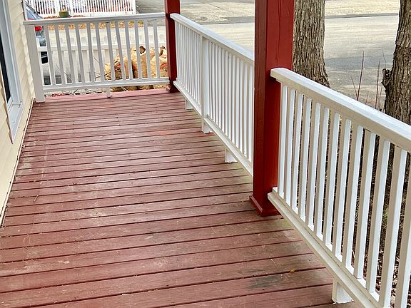 Private covered porch