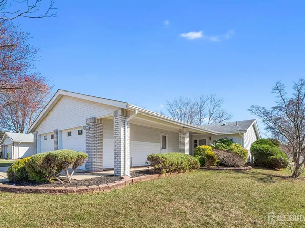 375C Duranta Plz, Monroe Township, NJ 08831