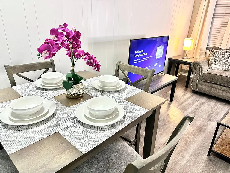 200 Catherine St #13B — Photo 19