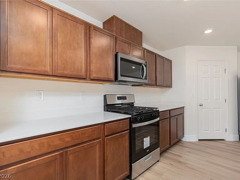 9099 Nostrand Ave — Photo 4
