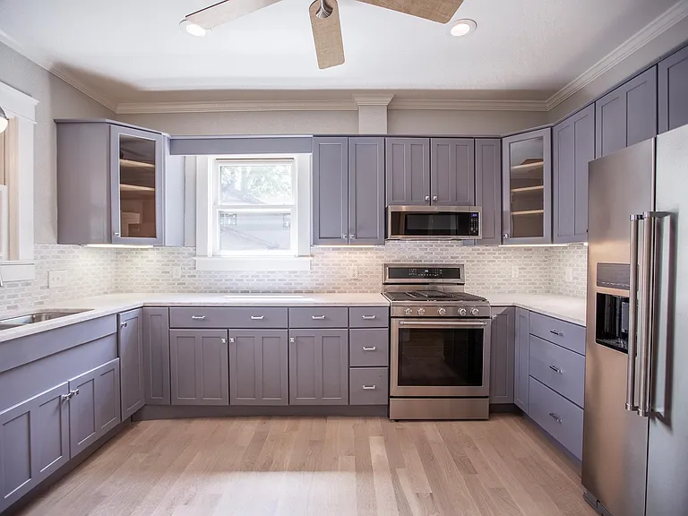 1021 Paris Ave — Photo 5