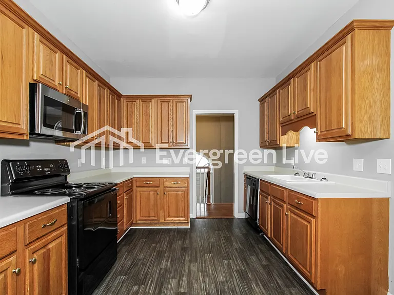 145 Hunter Hills Dr — Photo 6