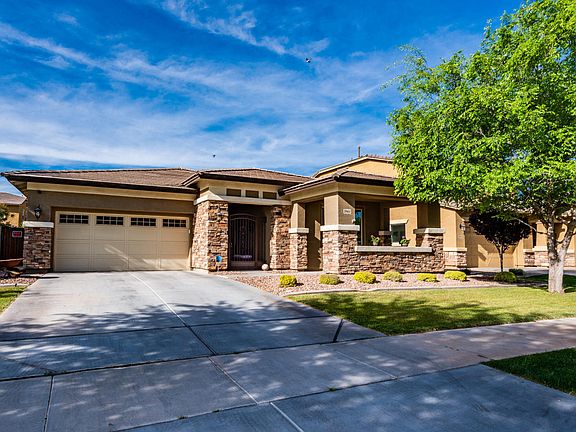 2nd image of 3960 E Palo Verde St