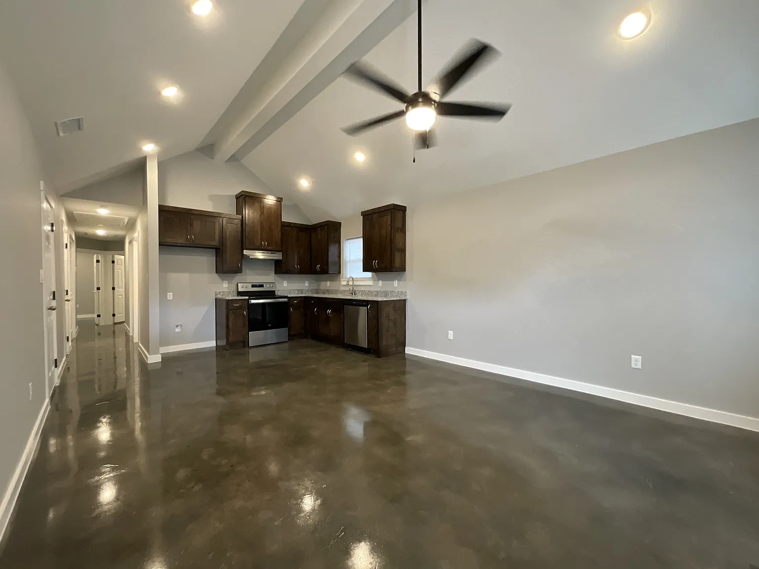 111 Chloe Drive - 1 — Photo 3