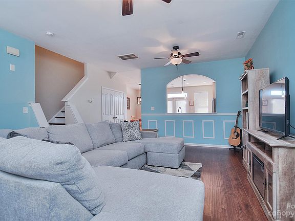 5th image of 9534 Inglenook Ln