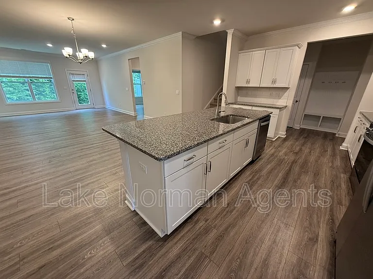 7868 Iron Rd — Photo 7