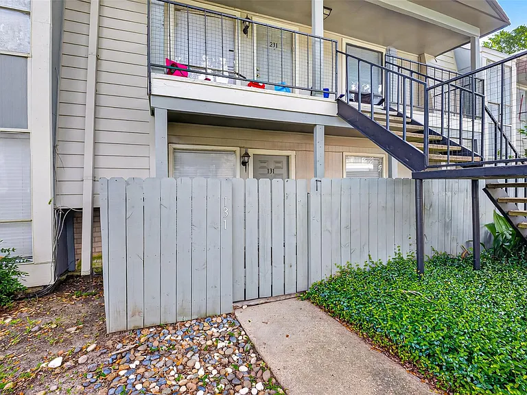5929 Queensloch Dr #131 — Photo 3
