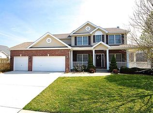 182 Forest Oaks Dr, Caseyville, IL 62232