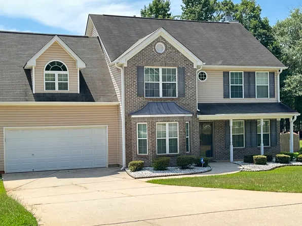 136 Peachtree Glen Dr, Ellenwood, GA 30294