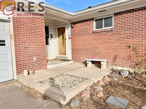 6631 S Race Cir W Photo 1