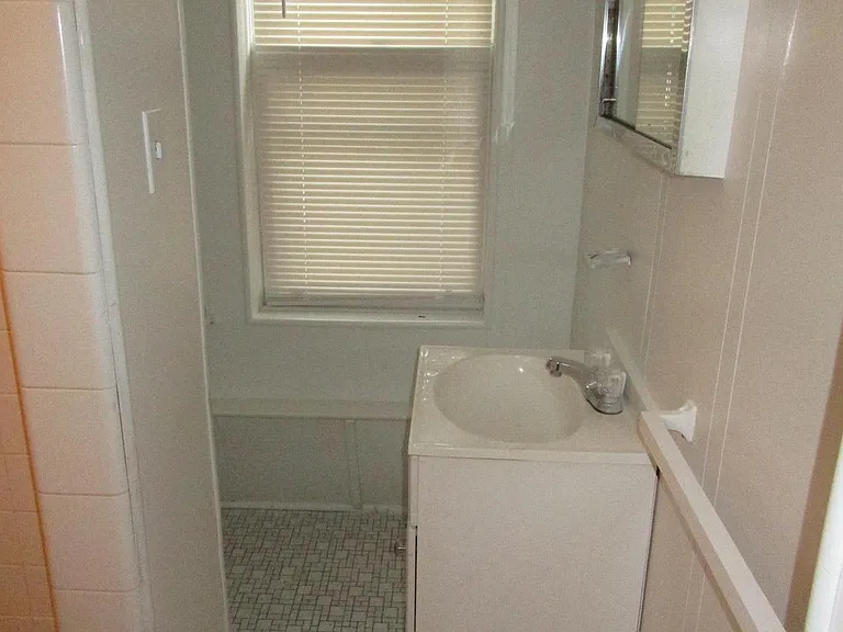 818 Wynnewood Rd #3 — Photo 6