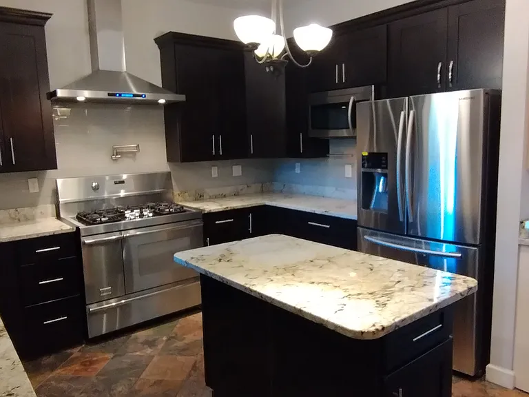 710 Yucca Ave — Photo 18