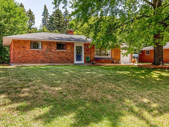 2nd image of 668 Joyceil Dr