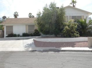 305 Fox Cir, Las Vegas, NV 89107