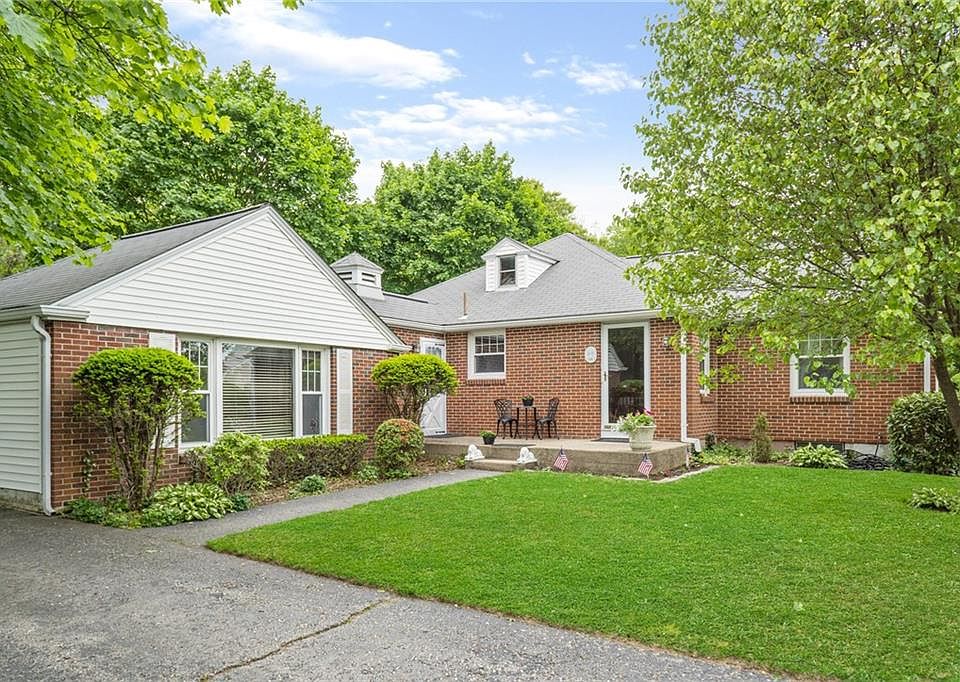643 Commonwealth Ave, Warwick, RI 02886 Zillow