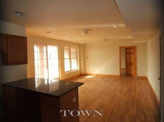 1st image of 516 Kingston Ave APT 5