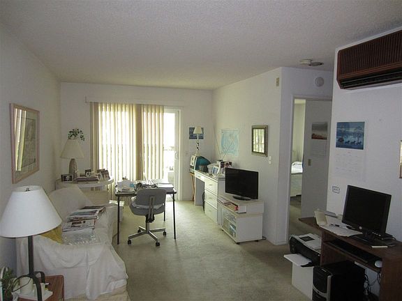 3rd image of 6350 Genesee Ave Unit 313