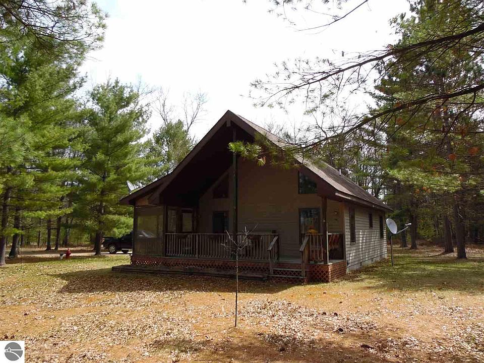 1st image of 4008 Chambers Rd