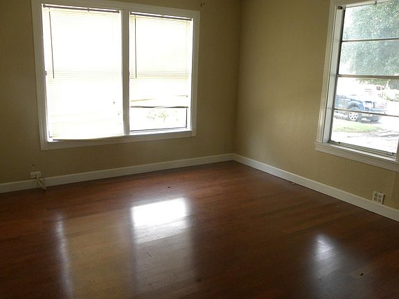 5th image of 1533 Mardell St