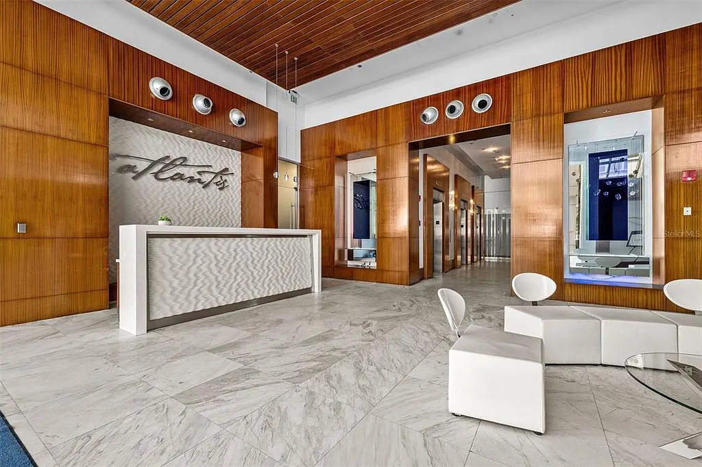 1 bed, 1.0 bath, 742 sqft, $3,200 — Photo 4