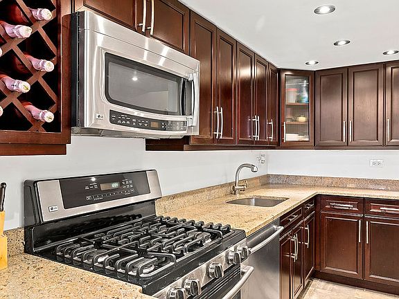 5th image of 350 E 62nd St APT 3B