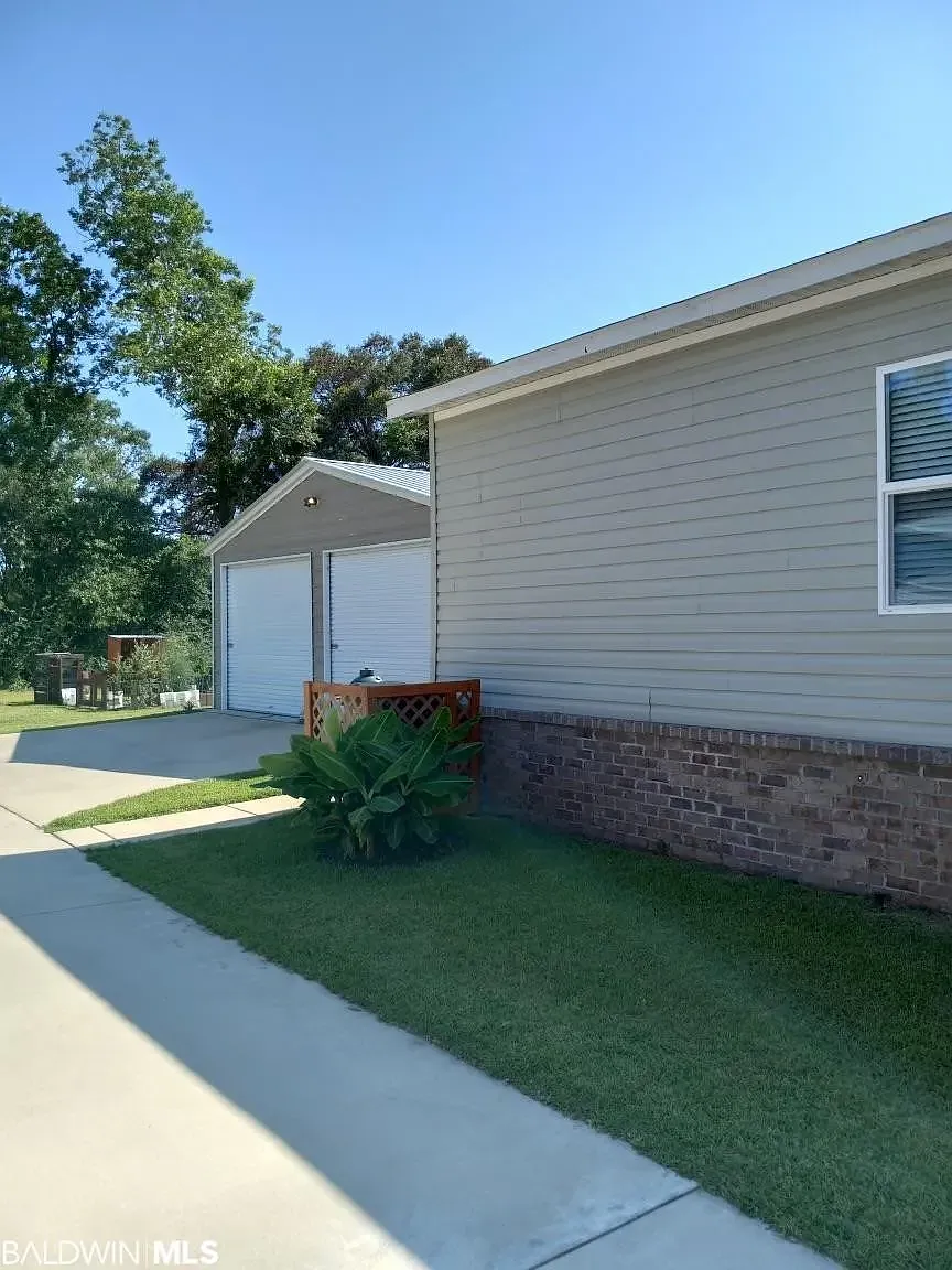 17650 County Road 10 — Photo 4