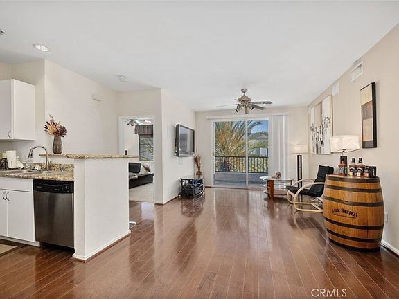3rd image of 1801 E Katella Ave APT 4030