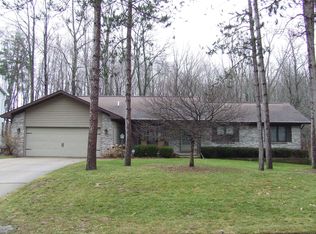 13255 White Pine Dr, Dewitt, MI 48820