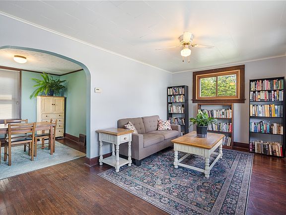 5th image of 941 Meadow Ave