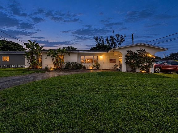 3rd image of 5630 SW 55th Ave