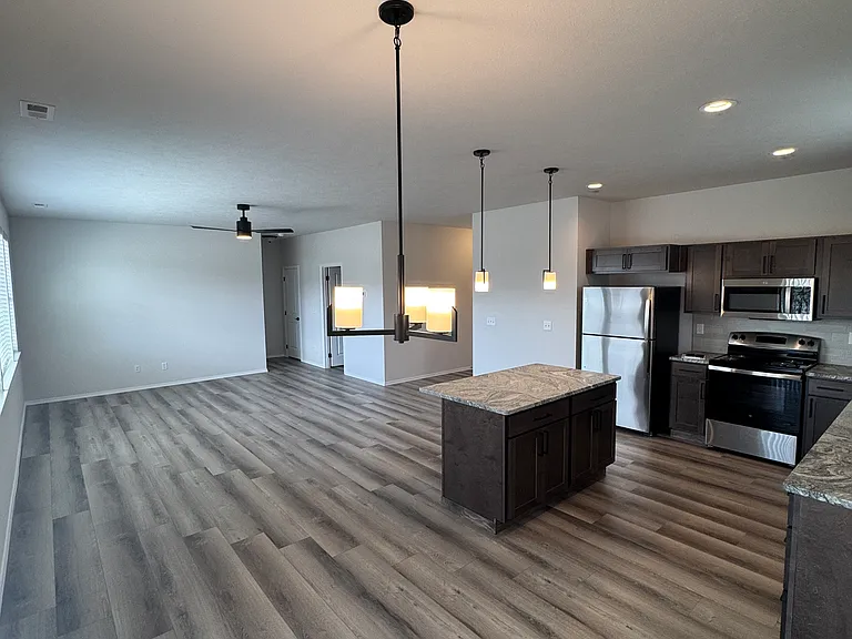 8318 E Rich Ave — Photo 18