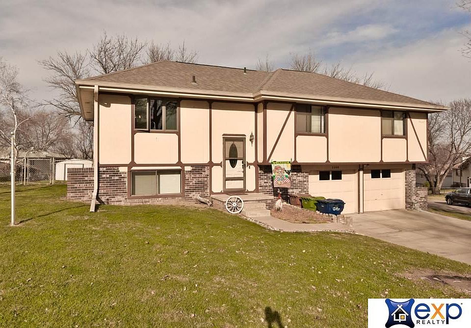 1st image of 2008 Nottingham Dr