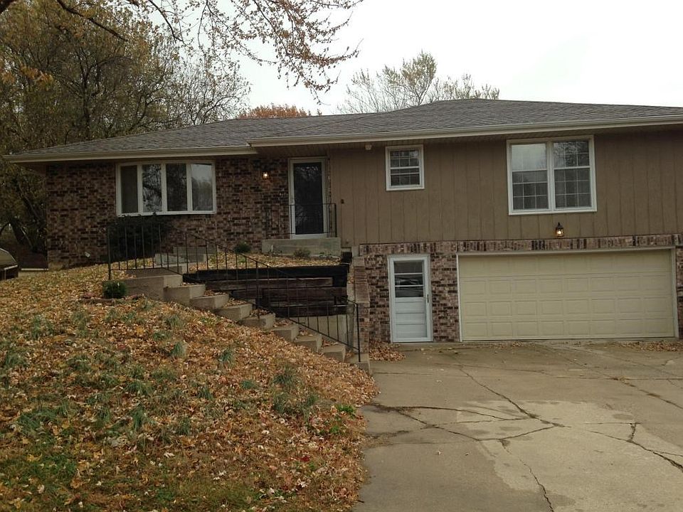 1st image of 5509 S 39th Ter