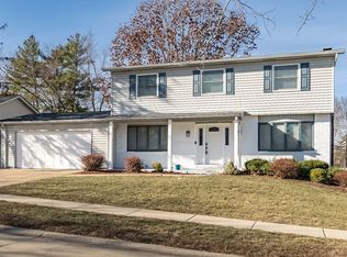 2285 Hill House Rd, Chesterfield, MO 63017