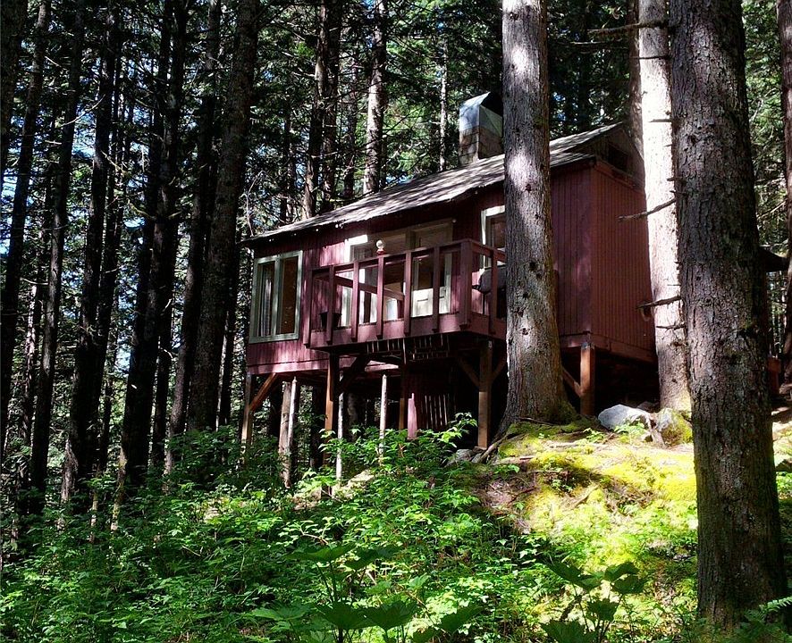 1st image of 87202 NE Old Cascade Hwy