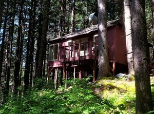 87202 NE Old Cascade Hwy, Skykomish, WA 98288