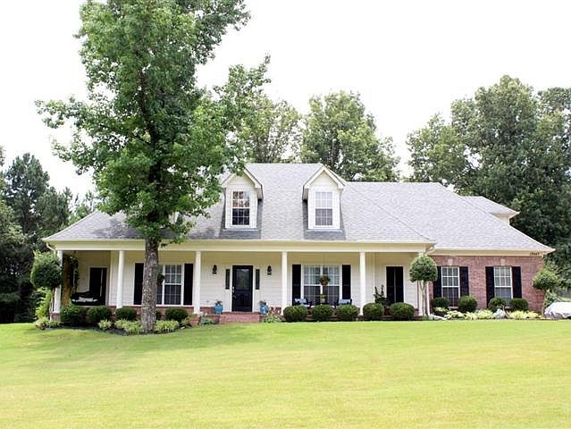 1st image of 13947 Whispering Pines Dr
