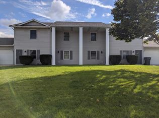 117 Fawn Dr, Middlebury, IN 46540