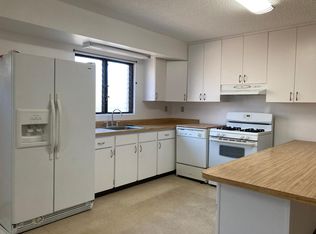 98-823 Leihulu Pl, Aiea, HI 96701
