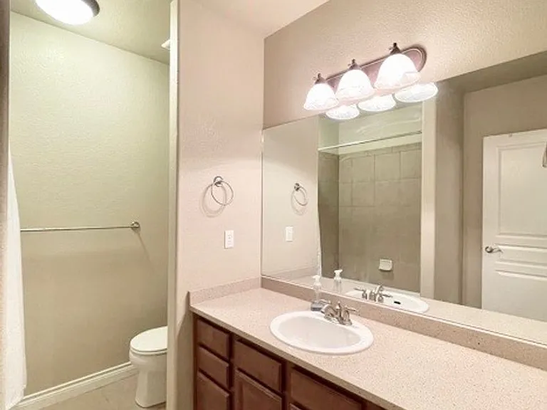 2234 Conservatory Point — Photo 36