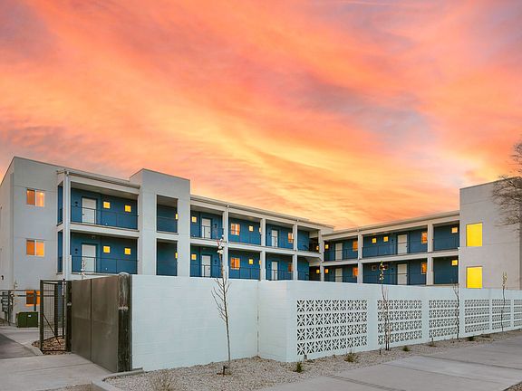 2nd image of 201 Yale Blvd SE #306