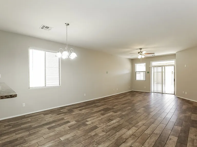 6913 W Maldonado Rd — Photo 5