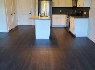 17 Greenwood Ave #305, Madison, NJ 07940