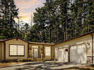 360 Chehalis Pl, La Conner, WA 98257