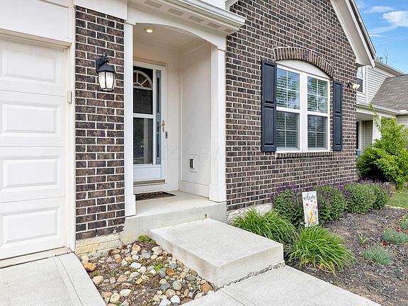 3rd image of 7508 Autumn Joy Ave