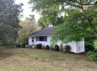 8500-3 Chopt Rd, Henrico, VA 23229