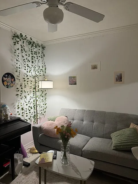 1 bed, 430 sqft, $1,350 — Photo 2